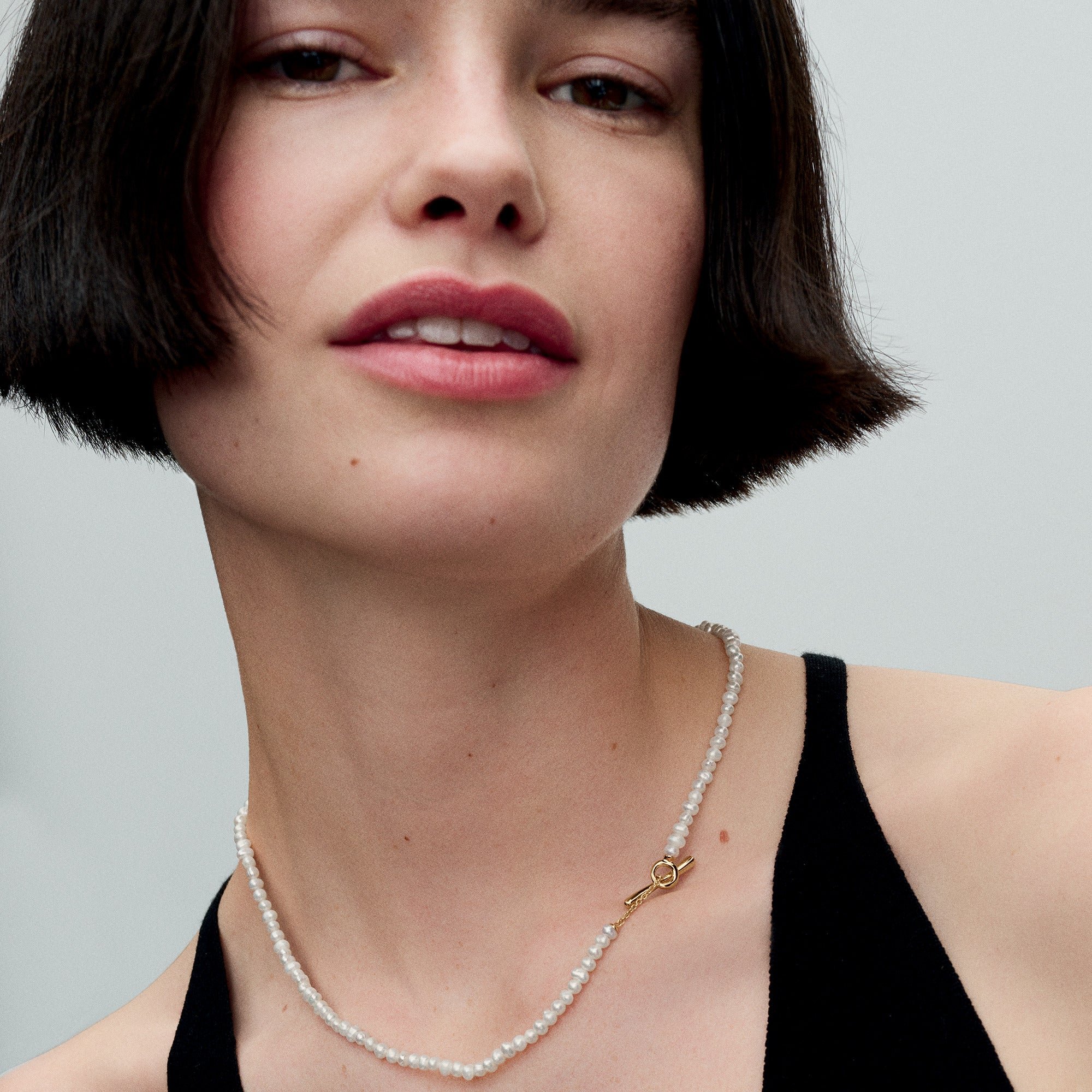 14K Gold-Plated T-Bar Collier With White Treated Freshwater Cultured Pearl