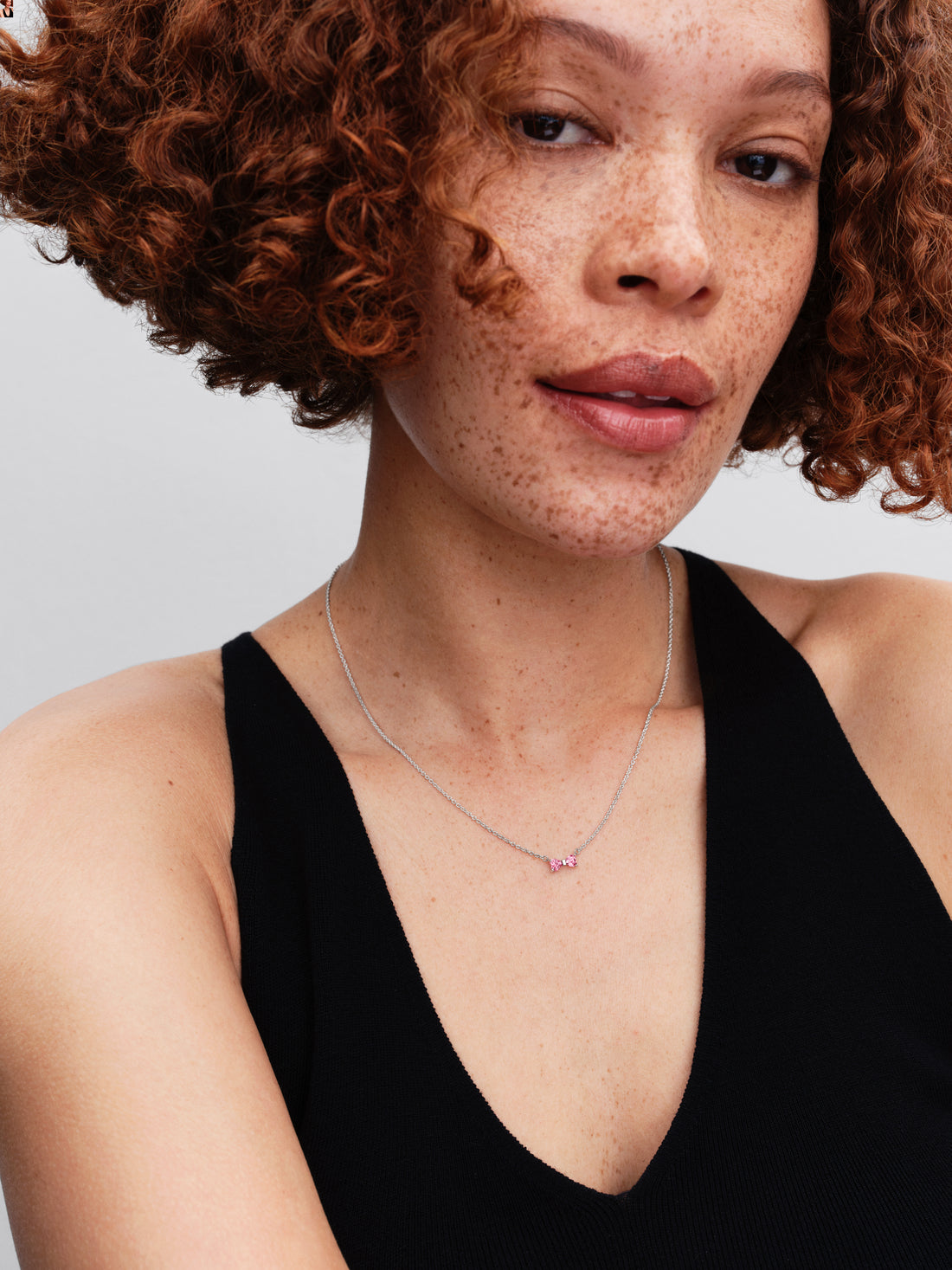 Bow Sterling Silver Collier With Fancy Pink And Clear Cubic Zirconia