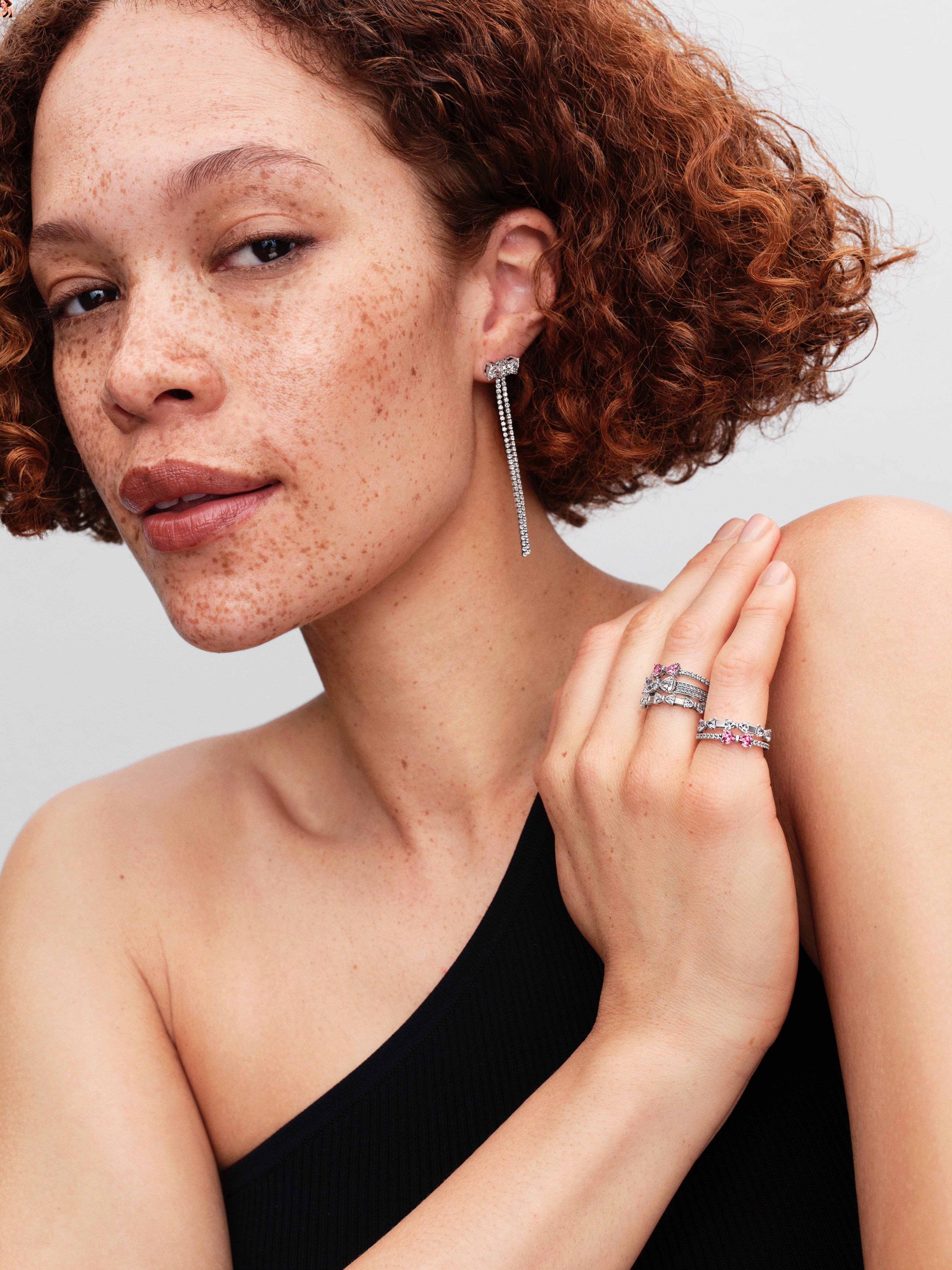 Bow Sterling Silver Ring With Clear Cubic Zirconia