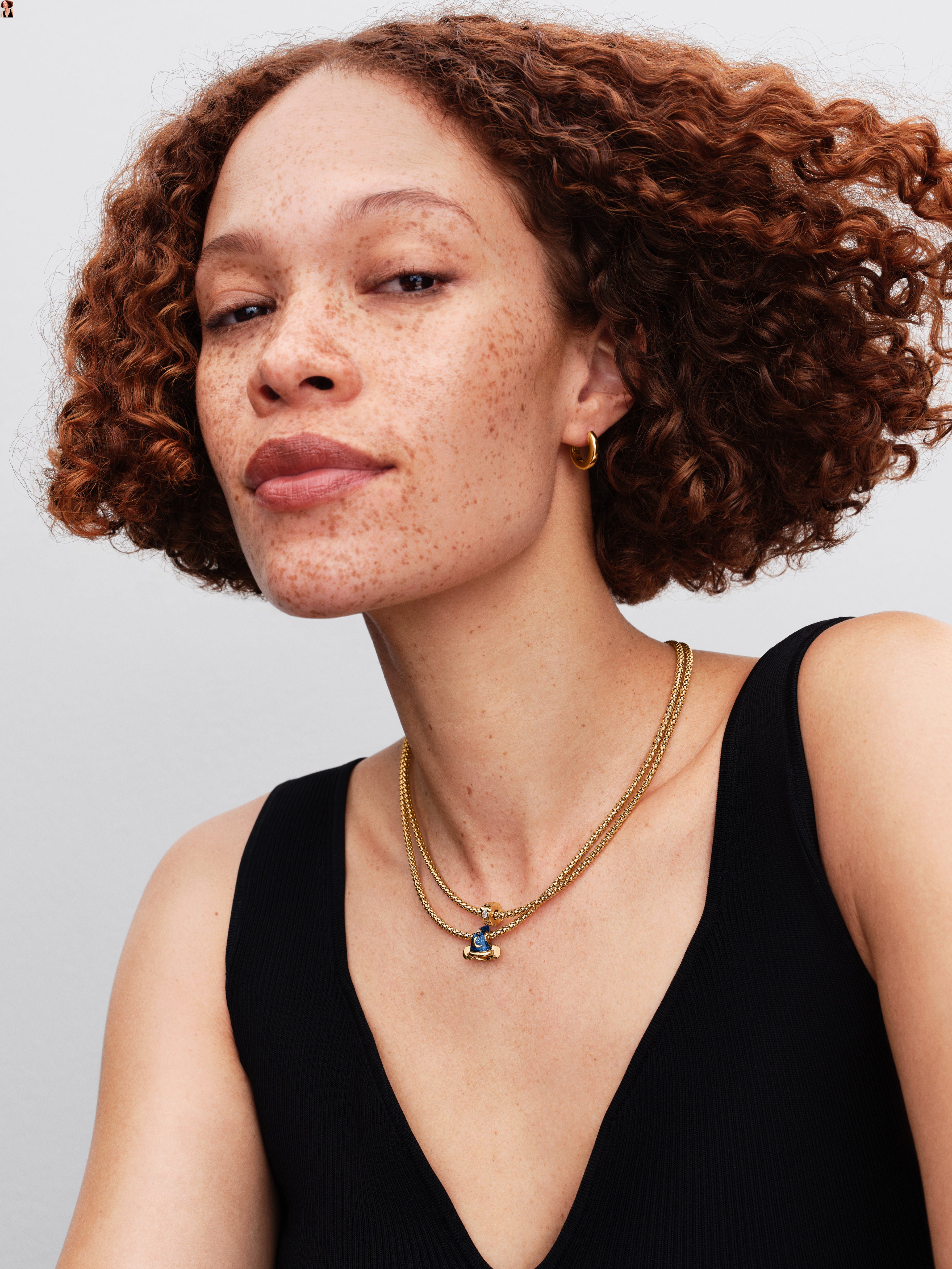 Disney Sorcerers Hat 14K Gold-Plated Charm With 0.007 Ct Tw G-I Vs+ Round Brilliant Good Cut Lab-Grown Diamond And Glittery Blue Enamel