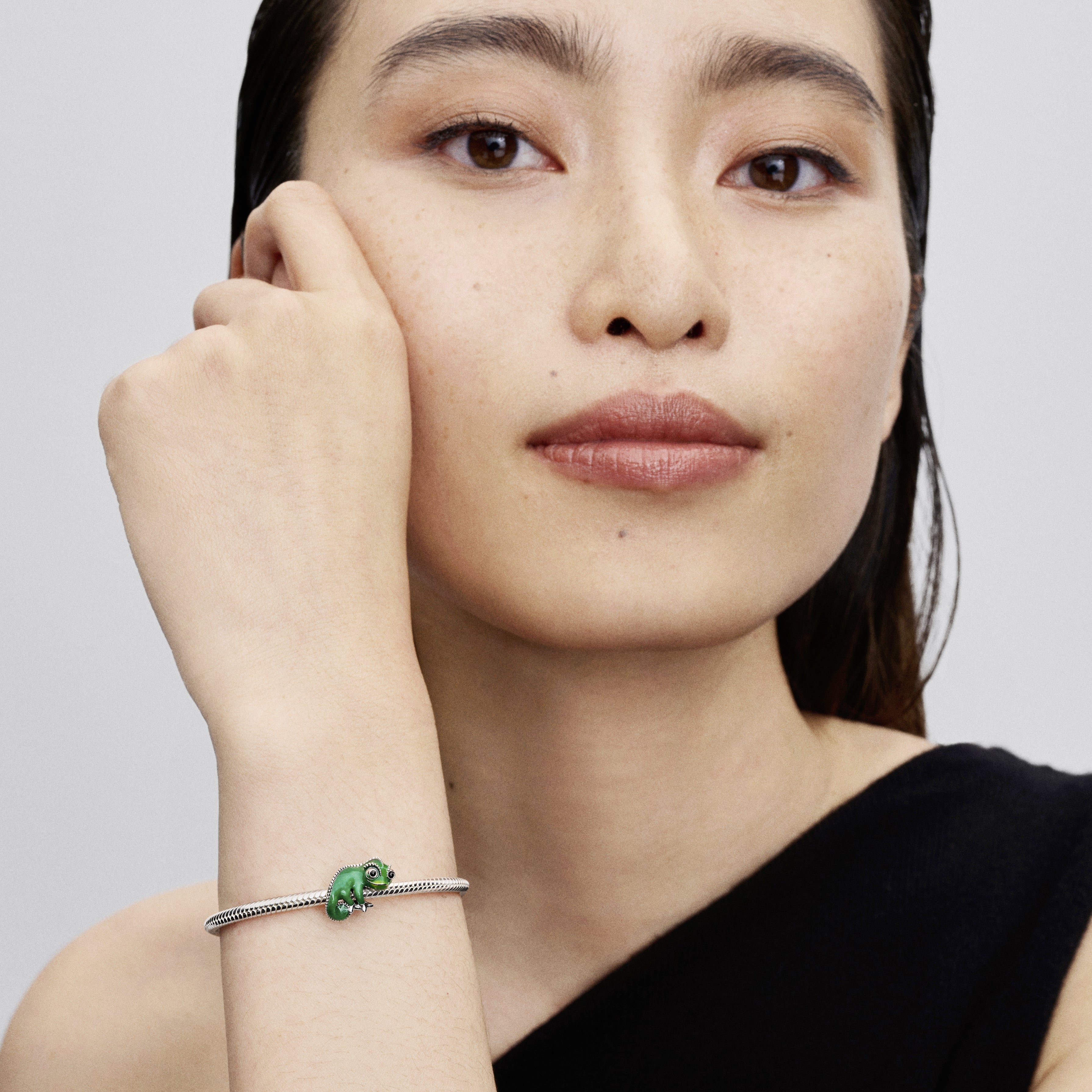 Disney Tangled Pascal Sterling Silver Charm With Black Crystal And Color-Changing Green Enamel