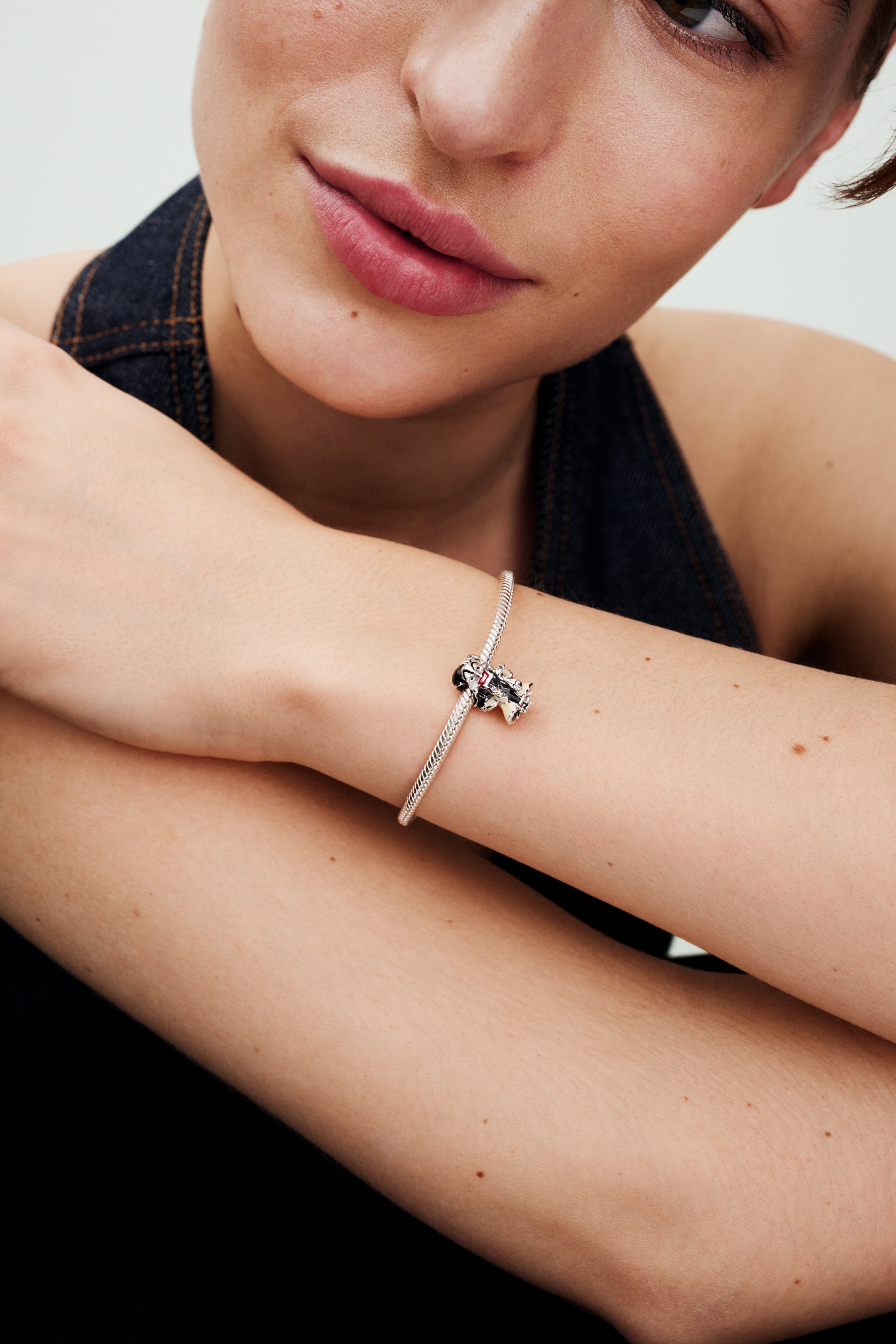 Disney Villains Cruella De Vil Sterling Silver Charm With Black, Red And Beige Enamel