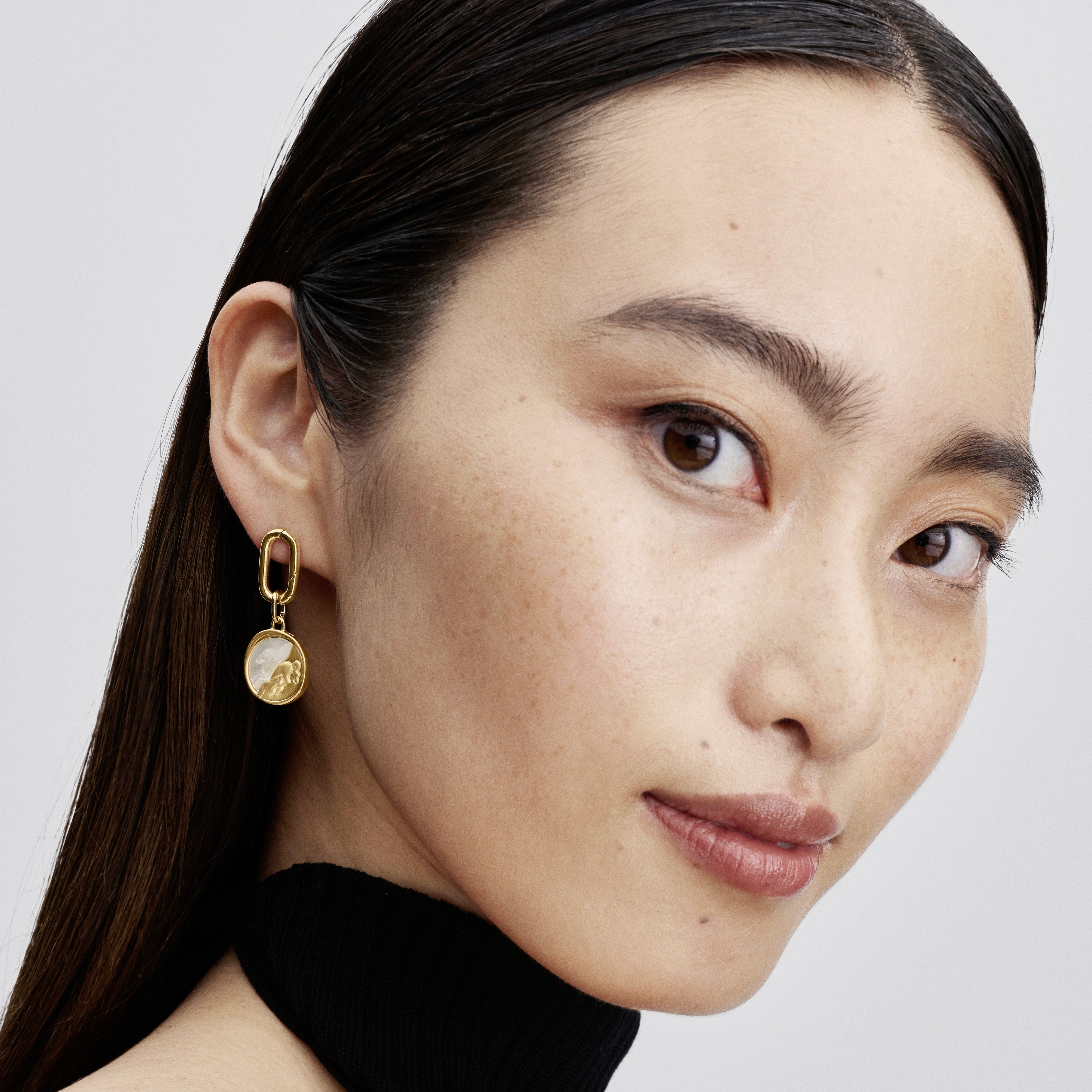 Pegasus 14K Gold-Plated Medallion With Golden White Bioresin Man-Made Mother Of Pearl