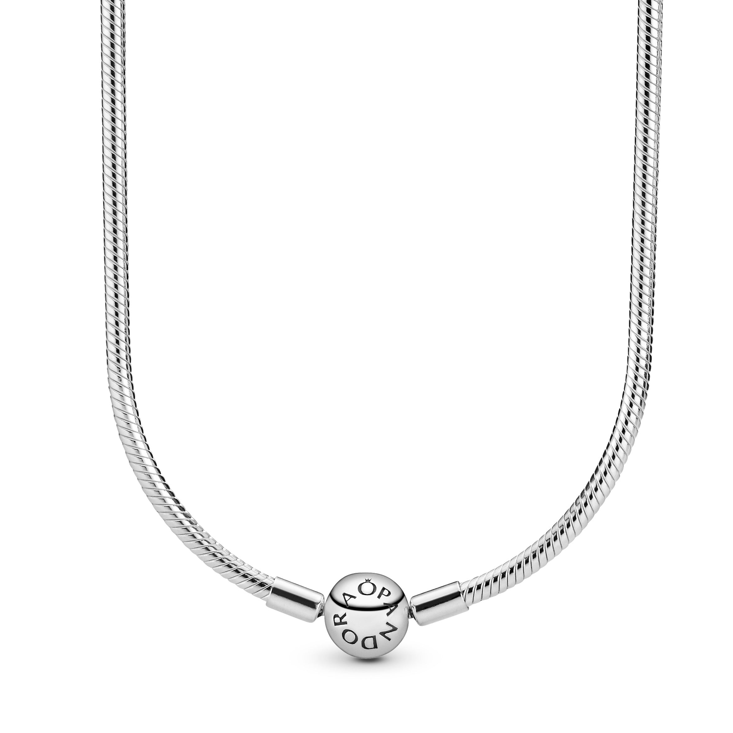 Silver Necklace With Round Clasp