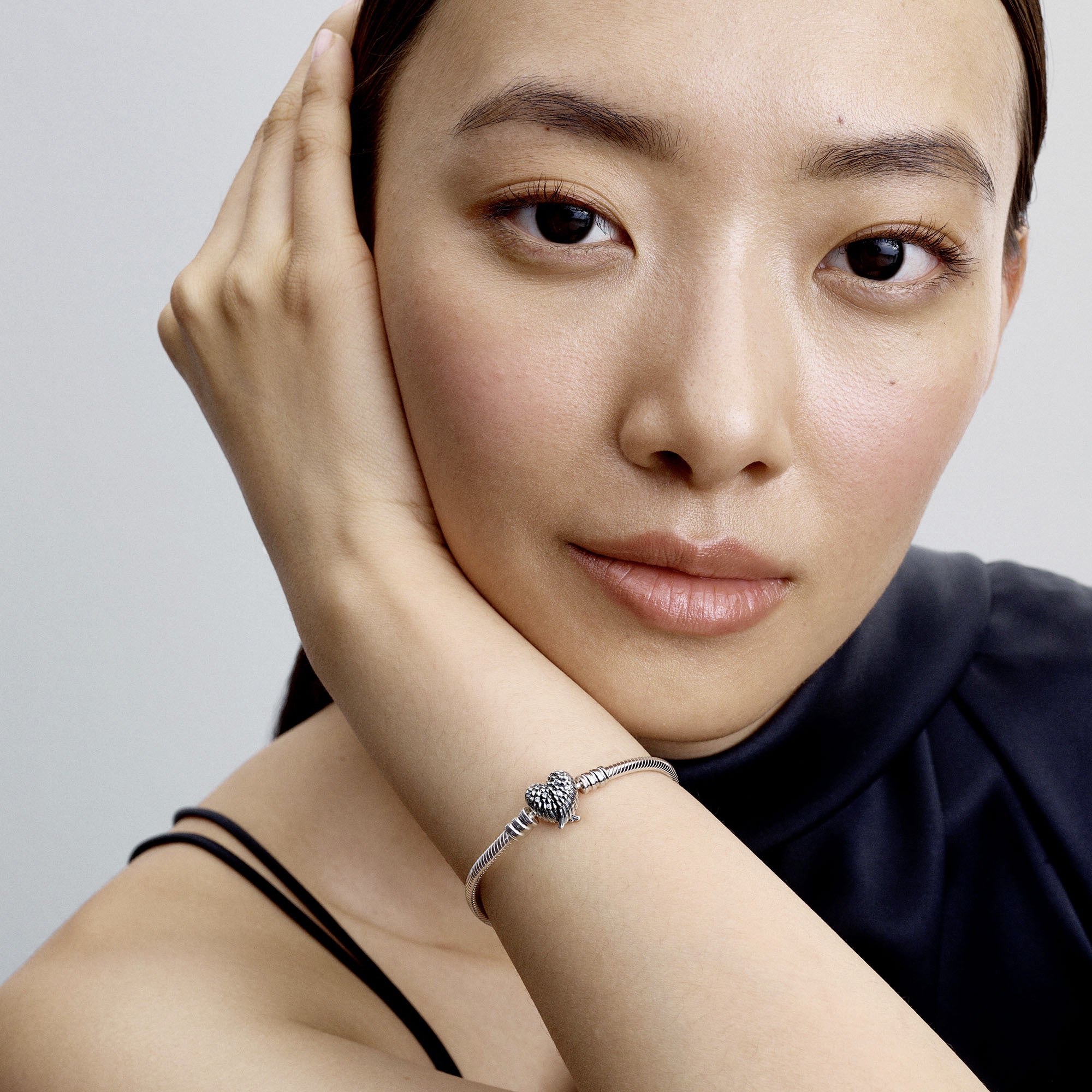 Snake Chain Sterling Silver Bracelet With Heart Wings Clasp And Clear Cubic Zirconia