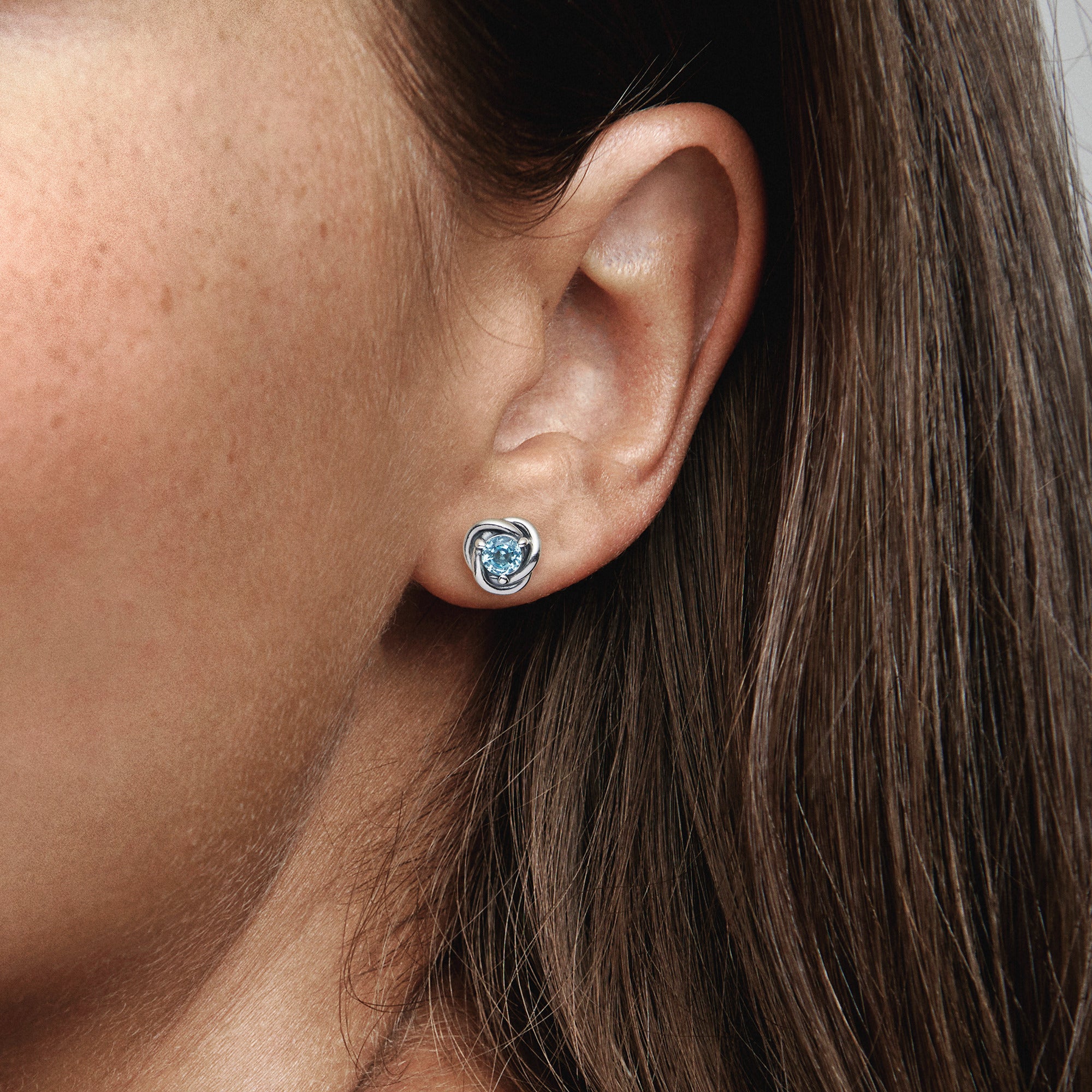 Sterling Silver Stud Earrings With Sea Aqua Blue Crystal