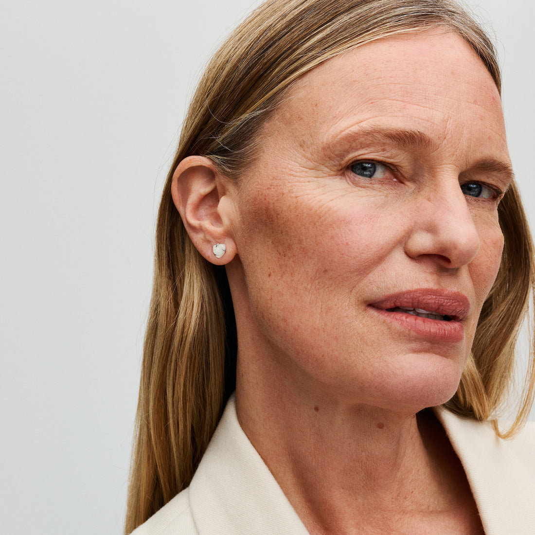 White Rose Sterling Silver Stud Earrings With White Bioresin Man-Made Mother Of Pearl